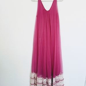Vtg flowy nightgown